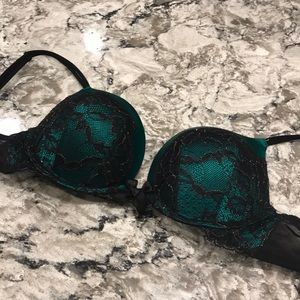 Victoria’s Secret Very Sexy Plunge Bra